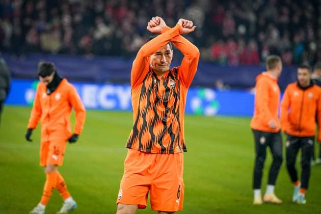 Football UEFA Champions League 2024 2025, Matchday 6 FC Shakhtar Shakhtar Donetsk vs FC Bayern Munich Arena AufSchalke Gelsenkirchen Taras Stepanenko Taras Stepanenko Taras Stepanjenko Shakhtar Donetsk, 6 Copyright: xJOERANxSTEINSIEKx
