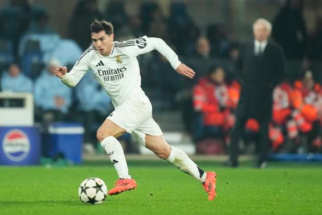 Atalanta BC v Real Madrid C.F. - UEFA Champions League 2024 25 League Phase MD6 Brahim Diaz attacking midfield of Real Madrid and Spain during the UEFA Champions League 2024 25 League Phase MD6 match between Atalanta BC and Real Madrid C.F. at Stadio di Bergamo on December 10, 2024 in Bergamo, Italy. Bergamo Italy  Copyright: xJosexBretonx originalFilename:bretonhernandez-atalanta241210_npin1.jpg