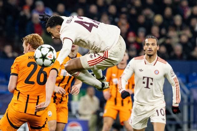 UEFA Champions League FC Shakhtar Donetsk FC Bayern Munich 10 12 2024 Jamal Musiala FC Bayern Munich, 42 , Yukhym Konoplia FC Shakhtar Donetsk, 26 UEFA Champions League FC Shakhtar Donetsk FC Bayern Munich Arena AufSchalke, Gelsenkirchen 10 12 2024 Copyright: xBEAUTIFULxSPORTS Buriakovx