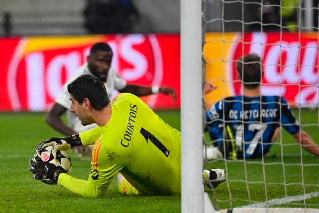 10th December 2024; Gewiss Stadium, Bergamo, Italy, UEFA Champions League Football, Atalanta versus Real Madrid; Thibaut Courtois of Real Madrid makes a save  ActionPlus12725368 StefanoxGuidi