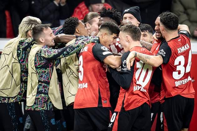 UEFA Champions League, Bayer 04 Leverkusen Inter Milan 10 12 2024 Crowd celebrating after Nordi Mukieles late goal to make it 1 0 Bayer 04 Leverkusen, 23 UEFA Champions League, Bayer 04 Leverkusen Inter Milan, matchday 6 on 10 12 2024 at BayArena in Leverkusen Copyright: xBEAUTIFULxSPORTS AxelxKohringx