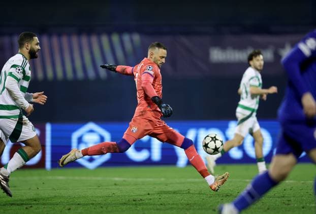 (241211) -- ZAGREB, Dec. 11, 2024 -- Danijel Zagorac (C), goalkeeper of GNK Dinamo, kicks the ball during the UEFA Champions League match between GNK Dinamo and Celtic FC in Zagreb, Croatia, Dec. 10, 2024. (Photo by PIXSELL via Xinhua) (SP)CROATIA-ZAGREB-FOOTBALL-UEFA CHAMPIONS LEAGUE-DINAMO VS CELTIC SanjinxStrukic 