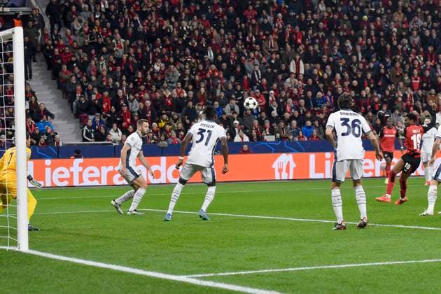 Penalty area scene Goal chance from Nathan Tella Leverkusen 19 10 12 2024 Soccer Champions League, Bayer Leverkusen vs Inter Milan , BayArena, Leverkusen, NRW Germany Copyright: xpepphotox xSaschaxWeizx pep00321, pep_20241210_hm_9388