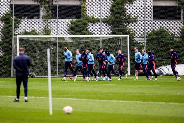 241211 Isaac Kiese Thelin, Taha Ali and Sergio Pena of Malmö FF during a UEFA Europa League training session on December 11, 2024 in Malmö Photo Petter Arvidson BILDBYRAN kod PA PA0938 fotboll football soccer fotball uefa europa league träning practice training malmö ff bbeng  Copyright: PETTERxARVIDSON BB241211PA010