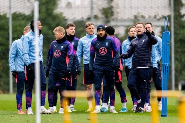241211 Isaac Kiese Thelin, Anders Christiansen, Soren Rieks and Martin Olsson of Malmö FF during a UEFA Europa League training session on December 11, 2024 in Malmö Photo Petter Arvidson BILDBYRAN kod PA PA0938 fotboll football soccer fotball uefa europa league träning practice training malmö ff bbeng  Copyright: PETTERxARVIDSON BB241211PA027