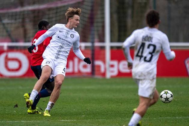 SOCCER - UEFA YL, Lille vs Sturm LILLE,FRANCE,11.DEC.24 - SOCCER - UEFA Youth League, OSC Lille vs SK Sturm Graz. Image shows Konstantin Schopp (Sturm U19).  GEPAxpictures xAvnixRetkoceri