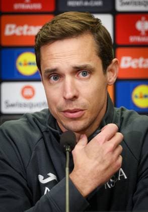Anderlecht s head coach David Hubert pictured during a press conference, PK, Pressekonferenz of Belgian soccer team RSC Anderlecht, Wednesday 11 December 2024 in Prague, Czech Republic. Tomorrow, Anderlecht will play Czech Slavia Praha on day 6 8 of the group stage of the UEFA Europa League tournament. VIRGINIExLEFOUR  x107969735x