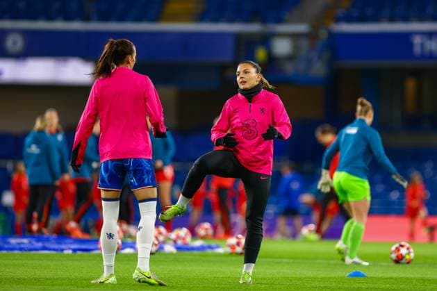 Chelsea Women v FC Twente UEFA Womens Champions League Johanna Rytting Kaneryd of Chelsea Women warming up before the UEFA Womens Champions League Group B match at Stamford Bridge, London UK Newspapers OUT Copyright: xChrisxMyattx FIL-21074-0009