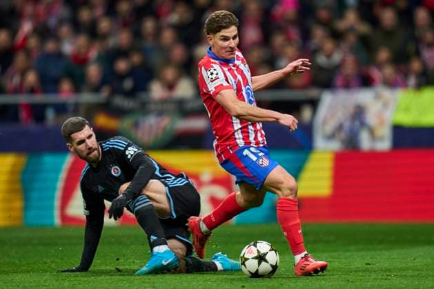 ESP: Atletico de Madrid v Slovan Bratislava. UEFA Champions League match. Date 6 Julian Alvarez of Atletico de Madrid and Kenan Bajric of SK Slovan Bratislava during the UEFA Champions League match, date 6, between Atletico de Madrid and Slovan Bratislava played at Riyadh Air Metropolitano Stadium on December 11, 2024 in Madrid Spain. kpng Copyright: xCesarxCebollax xPRESSINPHOTOx PS_241211_ATM_SLO_055