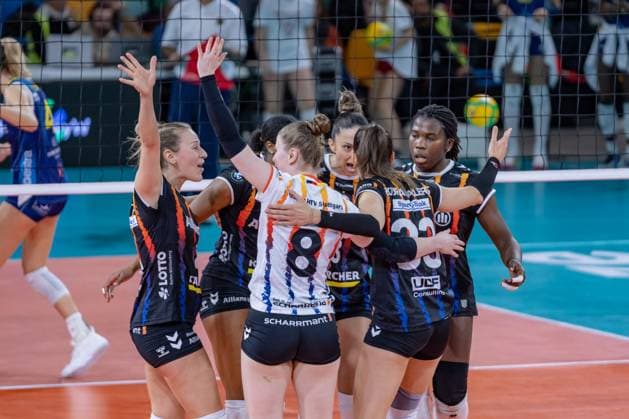 Exultation of Allianz MTV Stuttgart s players during Savino del Bene Scandicci vs Allianz MTV Stuttgart, CEV Champions League Women volleyball match in Firenze , Italy, December 11 2024  Copyright: xSaraxEsposito IPAxSportx xipa-agency.netx xx IPA_52320485 IPA_Agency_IPA52320485