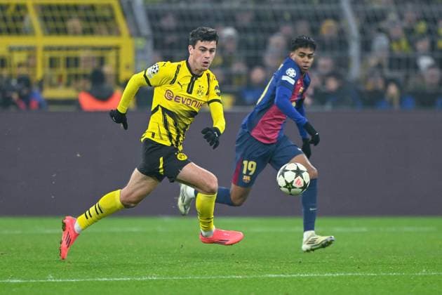 11 12 2024, Football, Champions League, Matchday 6, Season 2024 2025, Borussia Dortmund FC Barcelona, Gio Reyna Borussia Dortmund , Lamine Yamal FC Barcelona xRHR PHOTO TKx Copyright: RHR-FOTOx RHR-FOTO TK