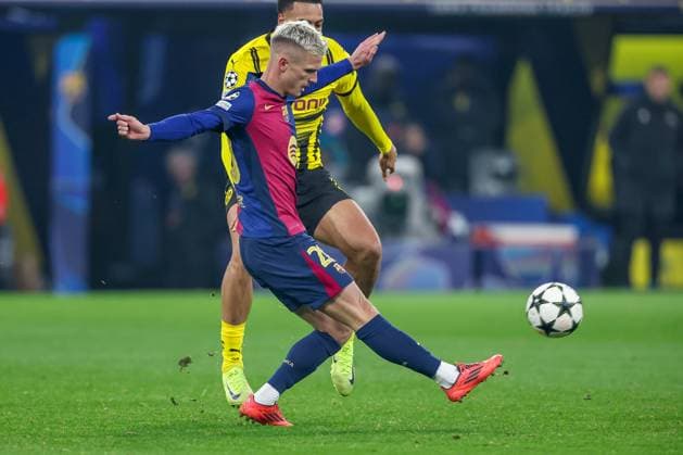11 12 2024, UEFA Champions League, Borussia Dortmund FC Barcelona, Matchday 8, Signal Iduna Park, 2024 2025 season Dani Olmo Barca 20 North Rhine-Westphalia Germany