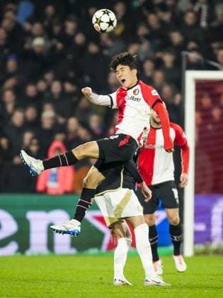 UEFA Champions League: Feyenoord v AC Sparta Praha Rotterdam - In-beom Hwang of Feyenoord during the sixth round of new format of the Champions League 2024 2025. The match is set between Feyenoord and AC Sparta Praha at Stadion Feijenoord De Kuip on 11 December 2024 in Rotterdam, The Netherlands. Copyright: xYannickxVerhoevenx