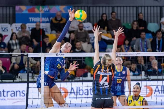 VOLLEY - Champions League Women - Savino del Bene Scandicci vs Allianz MTV Stuttgart Ekaterina Antropova (Savino Del Bene Scandicci) spike during Savino del Bene Scandicci vs Allianz MTV Stuttgart, CEV Champions League Women volleyball match in Firenze , Italy, December 11 2024 Firenze Italy  Copyright: xIPAxSport ABACAx