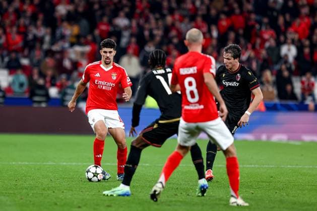 Tomas Araujo defender of SL Benfica during the UEFA Champions League 2024 25 League Phase MD4 match between SL Benfica and Bologna FC at the Estadio da Luz in Lisbon on December 11, 2024. UEFA Champions League - SL Benfica vs Bologna FC (Valter Gouveia SPP) Copyright: xValterxGouveia SPPx spp-en-VaGo-VG_L4195