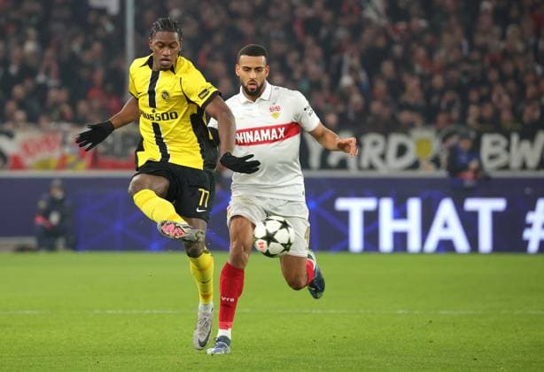 11 12 2024, Germany, Stuttgart, Football Champions League, VfB Stuttgart vs Young Boys Bern, f l Joel Monteiro YB , Josha Vagnoman VfB