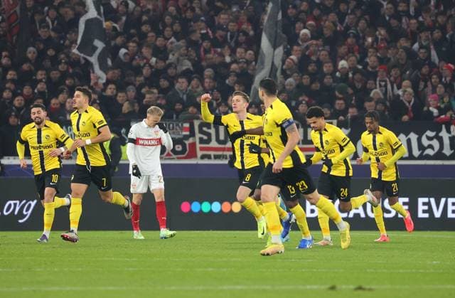 11 12 2024, Germany, Stuttgart, Football Champions League, VfB Stuttgart vs Young Boys Bern, cheering after the 0 1 goal, scorer Lukasz Lakomy YB