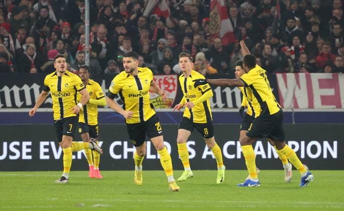 11 12 2024, Germany, Stuttgart, Football Champions League, VfB Stuttgart vs Young Boys Bern, cheering after the 0 1 goal, scorer Lukasz Lakomy YB
