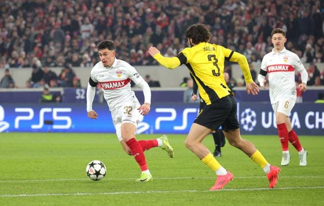 11 12 2024, Germany, Stuttgart, Football Champions League, VfB Stuttgart vs Young Boys Bern, f l Fabian Rieder VfB , Jaouen Hadjam YB