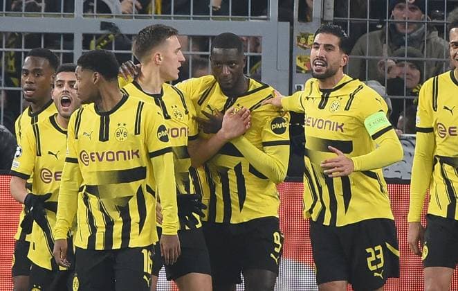 11 12 2024, xhbx, Football UEFA Champions League, Borussia Dortmund FC Barcelona emspor, v l Torjubel, Goal celebration, celebrate the goal 1 1 by Serhou Guirassy Borussia Dortmund DFL DFB REGULATIONS PROHIBIT ANY USE OF PHOTOGRAPHS as IMAGE SEQUENCES and or QUASI VIDEO Dortmund