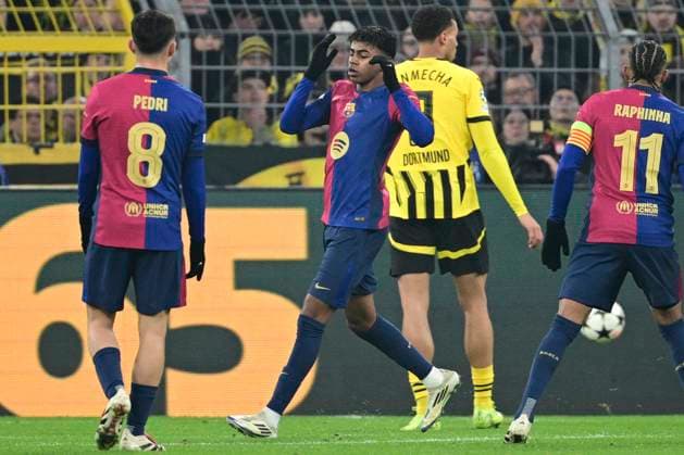 Lamine Yamal 19 FC Barcelona , Borussia Dortmund vs FC Barcelona , Football, Champions League, Matchday 5, 11 12 2024 Dortmund Nordrhein Westfalen Germany Copyright: xkolbert-press MarcxNiemeyerx