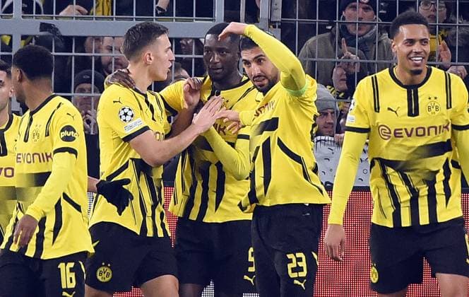 11 12 2024, xhbx, Football UEFA Champions League, Borussia Dortmund FC Barcelona emspor, v l Torjubel, Goal celebration, celebrate the goal 1 1 by Serhou Guirassy Borussia Dortmund DFL DFB REGULATIONS PROHIBIT ANY USE OF PHOTOGRAPHS as IMAGE SEQUENCES and or QUASI VIDEO Dortmund