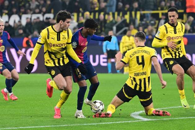 Lamine Yamal 19 FC Barcelona , Borussia Dortmund vs FC Barcelona , Football, Champions League, Matchday 6, 11 12 2024 Dortmund Nordrhein Westfalen Germany Copyright: xkolbert-press MarcxNiemeyerx