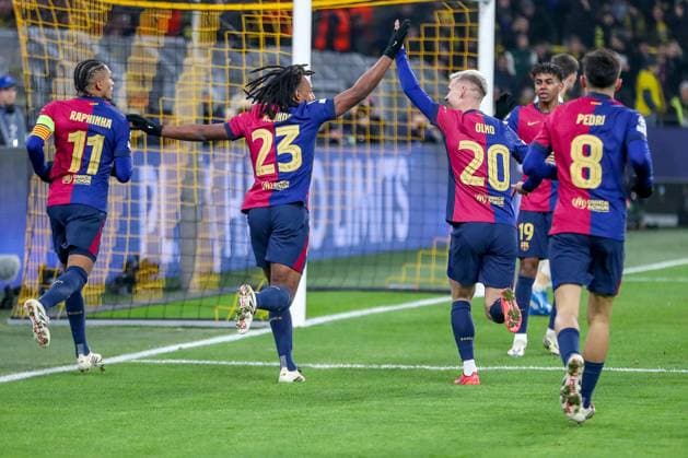 11 12 2024, UEFA Champions League, Borussia Dortmund FC Barcelona, Matchday 8, Signal Iduna Park, 2024 2025 season Goal celebration after the 1-0 goal by Raphinha Barca 11 North Rhine-Westphalia Germany