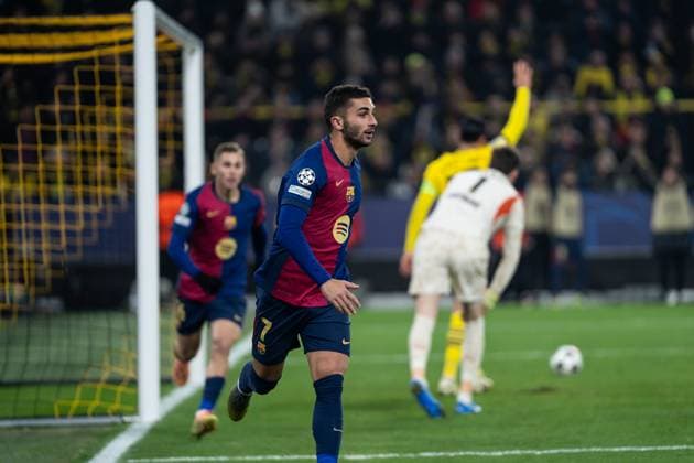 GER, Champions League, Borussia Dortmund vs FC Barcelona 11 12 2024, SIgnal Iduna Park, Dortmund, GER, Champions League, Borussia Dortmund vs FC Barcelona In the picture Goal celebrations over the goal to 1 2 by Ferran Ferran Torres FC Barcelona, 7 nordphotoxGmbHxx xChristianxSchulze nph000300