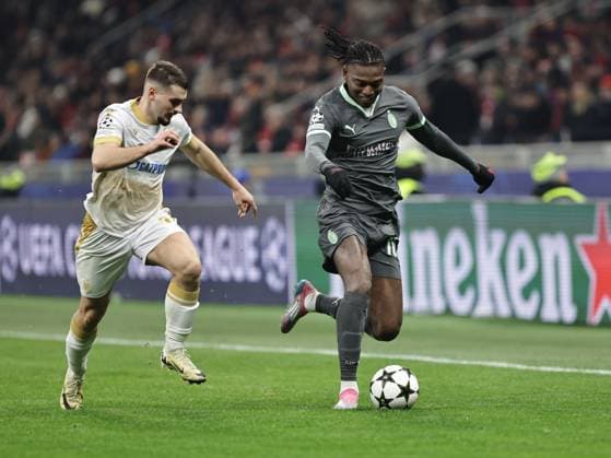 AC Milan v FK Crvena Zvezda - UEFA Champions League 2024 25 League Phase MD6 Rafael Leao participates in the Champions League 2024-2025 match between Milan and Stella Rossa Belgrado in Milano, Italy, on December 11, 2024 Milano ITA Italy  Copyright: xLorisxRosellix originalFilename:roselli-milanvst241211_np94h.jpg