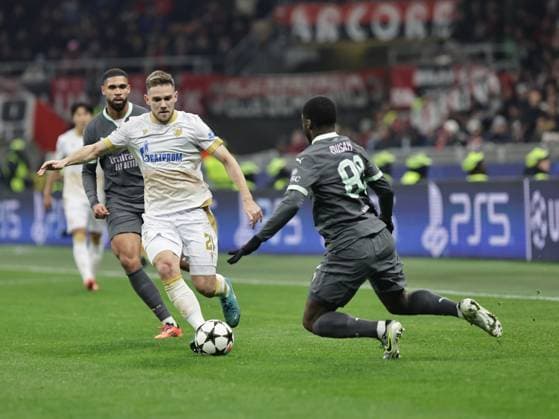 AC Milan v FK Crvena Zvezda - UEFA Champions League 2024 25 League Phase MD6 Timi Max Elsnik participates in the Champions League 2024-2025 match between Milan and Stella Rossa Belgrado in Milano, Italy, on December 11, 2024. Milano ITA Italy  Copyright: xLorisxRosellix originalFilename:roselli-milanvst241211_npnbB.jpg