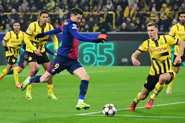 Robert Lewandowski 9 FC Barcelona , Borussia Dortmund vs FC Barcelona , Football, Champions League, Matchday 6, 11 12 2024 Dortmund North Rhine-Westphalia Germany Copyright: xkolbert-press MarcxNiemeyerx
