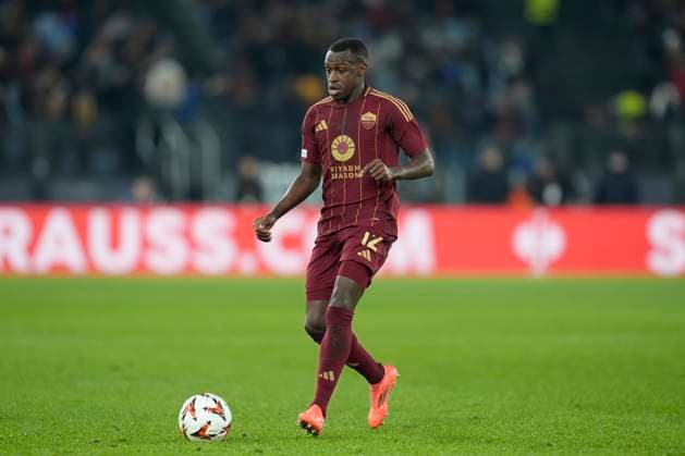 AS Roma v Sporting Braga - UEFA Europa League 2024 25 League Phase MD6 Saud Abdulhamid of AS Roma in action during the UEFA Europa League 2024 25 League Phase MD6 match between AS Roma and Sporting Braga at Stadio Olimpico on December 12, 2024 in Rome, Italy. Rome Stadio Olimpico Rome Italy Copyright: xGiuseppexMaffiax _BRU1307