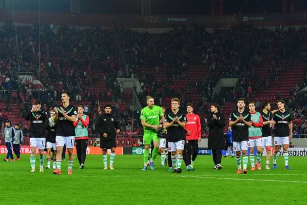 Athens, Georgios Karaiskakis Stadium , 12-12-2024 , season 2024 2025, Europa League during the match Olympiacos - Twente , Players of Twente after the match Olympiacos - Twente  x27001011x Copyright: