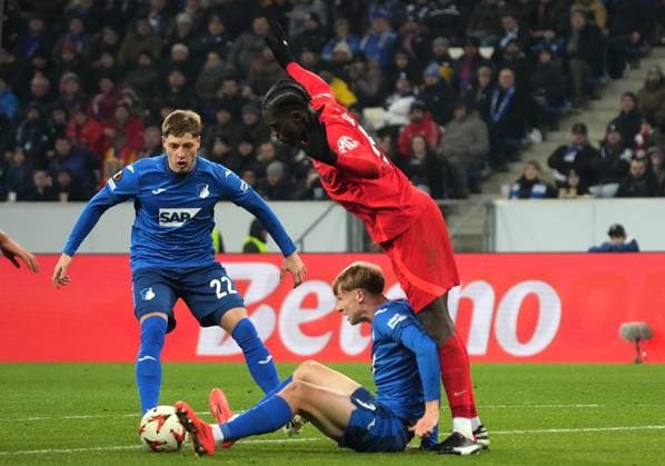 Europa League, TSG 1899 Hoffenheim vs FCSB Bucharest 12 12 2024, PreZero Arena, Sinsheim, Europa League, TSG 1899 Hoffenheim vs FCSB Bucharest , in the picture Alexander Prass Hoffenheim , Max Moerstedt Hoffenheim , Joyskim Dawa Bucharest nordphotoxGmbHx xBratic nph00250