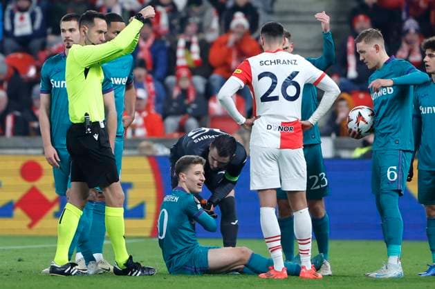 Slavia Praha v RSC Anderlecht - UEFA Europa League PRAGUE, CZECH REPUBLIC - DECEMBER 11 : Verschaeren Yari midfielder of RSC Anderlecht injured during the UEFA Europa League 2024 25 League Phase MD6 match between Slavia Praha and RSC Anderlecht on December 11, 2024 in Prague, Czech Republic, 11 12 2024 Prague Czech Republic  Copyright: xJanxDexMeuleneirx