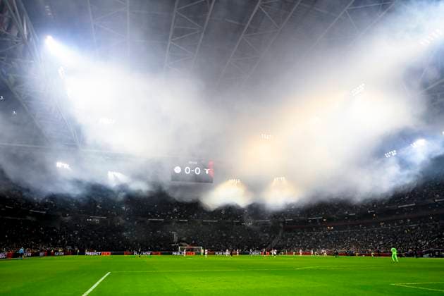 Smoke above the pitch after the fans of Ajax set off some fireworks, during the match Ajax Lazio at the Johan Cruijff ArenA for the UEFA Europa League League phase Matchday 6 season 2024 2025 in AMSTERDAM, Netherlands on 12 december 2024, photo by Stefan Koops EYE4images DeFodi Images Defodi 746 203894 Defodi-746