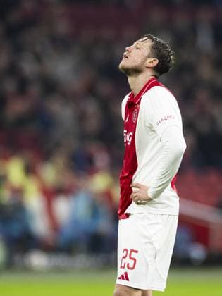 AMSTERDAM - Wout Weghorst of Ajax balks during the UEFA Europa League match between AFC Ajax Amsterdam and SS Lazio Roma at the Johan Cruijff ArenA on Dec. 12, 2024 in Amsterdam, Netherlands. ANP KOEN VAN WEEL UEFA Europa League 2024 25 League Phase MD6 2024 25 xVIxANPxSportx xxANPxIVx 515564508 originalFilename: 515564508.jpg
