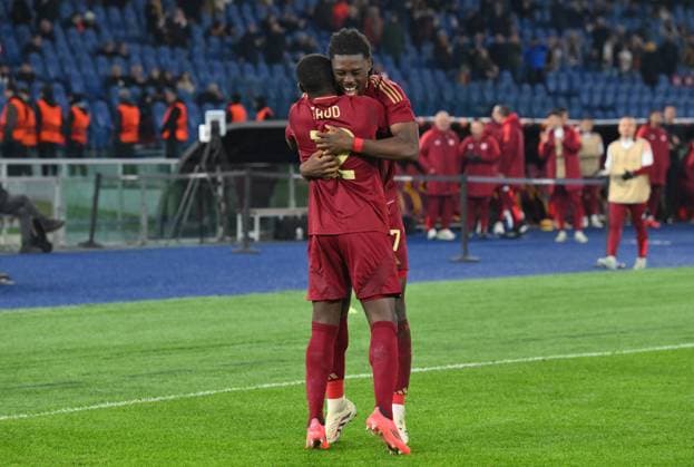 12th December 2024, Stadio Olimpico, Rome, Italy; UEFA Europa League Football; Roma versus Sporting Braga; Saud Abdulhamid of AS Roma celebrates with Manu Kone of AS Roma after scoring the goal 2-0 in the 47th minute  ActionPlus12725682 AllShotLive