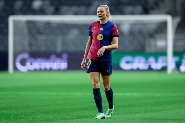 241212 Fridolina Rolfö of Barcelona during the UEFA Women s Champions League football match between Hammarby and Barcelona on December 12, 2024 in Stockholm Photo Jesper Zerman BILDBYRAN kod JZ JZ0598 fotboll football soccer fotball uefa womens champions league hammarby barcelona dam bbeng  Copyright: JESPERxZERMAN BB241212JZ108