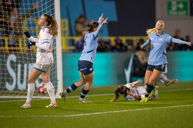 Manchester City v SKN St. Polten - UEFA Women s Champions League 2024 25 Group Stage MD5 Lily Murphy 46 of Manchester City W.F.C. celebrates her goal during the UEFA Champions League Group D match between Manchester City and SKN St. Polten at the Joie Stadium in Manchester, on December 12, 2024. Manchester United Kingdom  Copyright: xMIxNewsx originalFilename:fletcher-manchest241212_np9LX.jpg