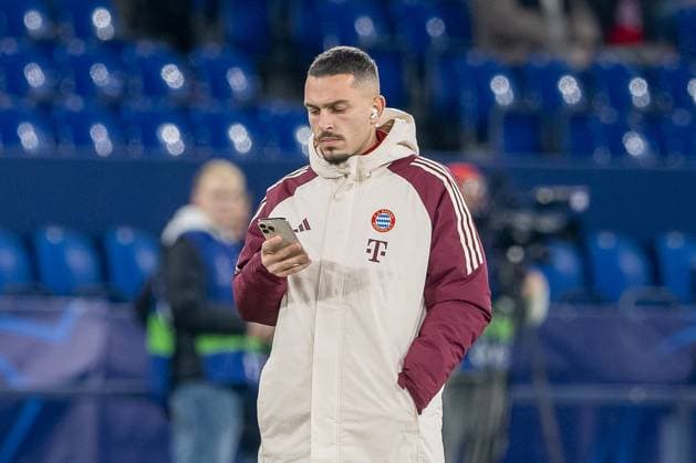 10 12 2024, Football UEFA Champions League, Season 2024 2025, Matchday 06, Shakhtar Donetsk FC Bayern Muenchen at the Veltins Arena in Gelsenkirchen Arijon Ibrahimovic FC Bayern Muenchen, 20 before the match Photo Kirchner Media TH Copyright: xKirchner-Media THx