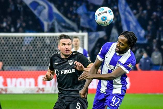 Soccer 2 Bundesliga Hertha BSC Berlin Preußen Münster 13 12 2024, xdanx, Soccer 2 Bundesliga Hertha BSC Berlin Preußen Münster v l Yassine Bouchama SC Preußen Muenster 5 ,Deyovaisio Zeefuik Hertha BSC 42 ,duel, duel, fight, tackle DFL DFB REGULATIONS PROHIBIT ANY USE OF PHOTOGRAPHS as IMAGE SEQUENCES and or QUASI VIDEO Daniel Lakomski Mix1 Berlin Olympiastadion Berlin Berlin Germany EN Copyright: xDanielxLakomskix