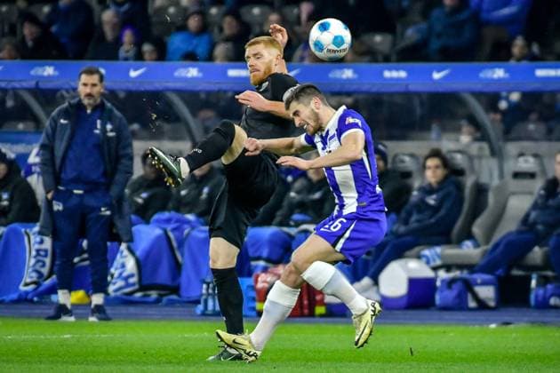 Soccer 2 Bundesliga Hertha BSC Berlin Preußen Münster 13 12 2024, xdanx, Soccer 2 Bundesliga Hertha BSC Berlin Preußen Münster v l Mikkel Kirkeskov SC Preußen Muenster 2 ,Jonjoe Kenny Hertha BSC 16 ,Zweikampf, Duell, Kampf, tackle DFL DFB REGULATIONS PROHIBIT ANY USE OF PHOTOGRAPHS as IMAGE SEQUENCES and or QUASI VIDEO Daniel Lakomski Mix1 Berlin Olympiastadion Berlin Berlin Germany EN Copyright: xDanielxLakomskix