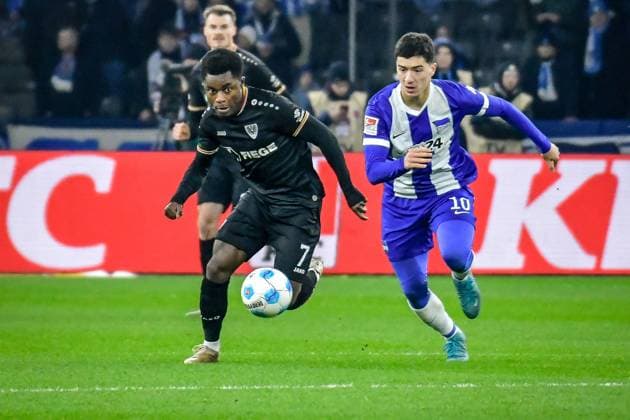 Soccer 2 Bundesliga Hertha BSC Berlin Preußen Münster 13 12 2024, xdanx, Soccer 2 Bundesliga Hertha BSC Berlin Preußen Münster v l Daniel Kyerewaa SC Preußen Muenster 7 ,Ibrahim Maza Hertha BSC 10 ,Zweikampf, Duell, Kampf, tackle DFL DFB REGULATIONS PROHIBIT ANY USE OF PHOTOGRAPHS as IMAGE SEQUENCES and or QUASI VIDEO Daniel Lakomski Mix1 Berlin Olympiastadion Berlin Berlin Germany EN Copyright: xDanielxLakomskix