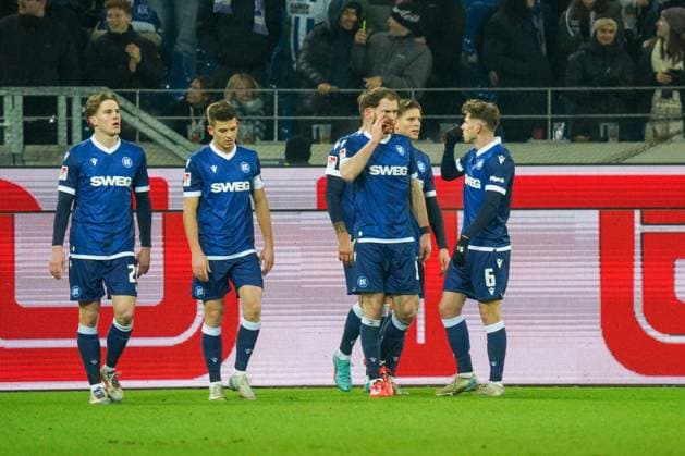 2 Bundesliga Karlsruher SC vs SSV Jahn Regensburg Goal celebration for 1 1 by Budu Zivzivadze Karlsruher SC 11 2 Bundesliga Karlsruher SC vs SSV Jahn Regensburg, BBBank Wildpark, Friday 13 12 2024 Copyright: xBEAUTIFULxSPORTS Boscox