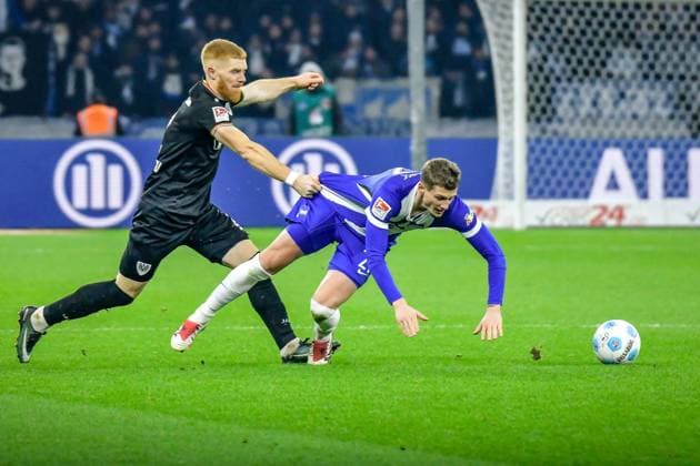 Soccer 2 Bundesliga Hertha BSC Berlin Preußen Münster 13 12 2024, xdanx, Soccer 2 Bundesliga Hertha BSC Berlin Preußen Münster v l Mikkel Kirkeskov SC Preußen Muenster 2 ,Michael Cuisance Hertha BSC 27 ,Zweikampf, Duell, Kampf, tackle DFL DFB REGULATIONS PROHIBIT ANY USE OF PHOTOGRAPHS as IMAGE SEQUENCES and or QUASI VIDEO Daniel Lakomski Mix1 Berlin Olympiastadion Berlin Berlin Germany EN Copyright: xDanielxLakomskix