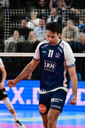 Volleyball I Men I Season 2024 2025 I Bundesliga I 12 Matchday I SVG Lüneburg VfB Friedrichshafen I 13 12 2024 Cheers, excitement, enthusiasm, euphoria, joy, happiness, cheerfulness at Xander Wolf Wassenaar Ketrzynski 11, SVG Lüneburg Lüneburg LKH Arena Niedersachsen Germany Copyright: xLobeca AndreasxHannigx