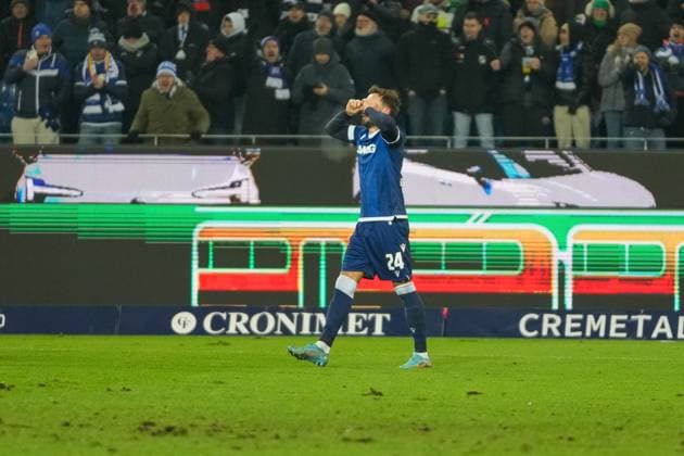 2 Bundesliga Karlsruher SC vs SSV Jahn Regensburg Fabian Schleusener Karlsruher SC 24 celebrating his goal for the 4 2 2 Bundesliga Karlsruher SC vs SSV Jahn Regensburg, BBBank Wildpark, Friday 13 12 2024 Copyright: xBEAUTIFULxSPORTS Boscox