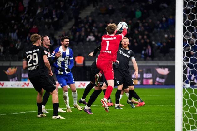 Johannes Schenk SC Preussen Muenster, 01 , GER, Hertha BSC vs SC Preussen Muenster, Soccer Men, 2 Bundesliga, Season 2024 2025, Matchday 16, 13 12 2024 DFL REGULATIONS PROHIBIT ANY USE OF PHOTOGRAPHS AS IMAGE SEQUENCES AND OR QUASI VIDEO GER, Hertha BSC vs SC Preussen Muenster, Soccer Men, 2 Bundesliga, Season 2024 2025, Matchday 16, 13 12 2024 Berlin Copyright: xEibner-Pressefotox xClaudiusxRauchx EP_CRH